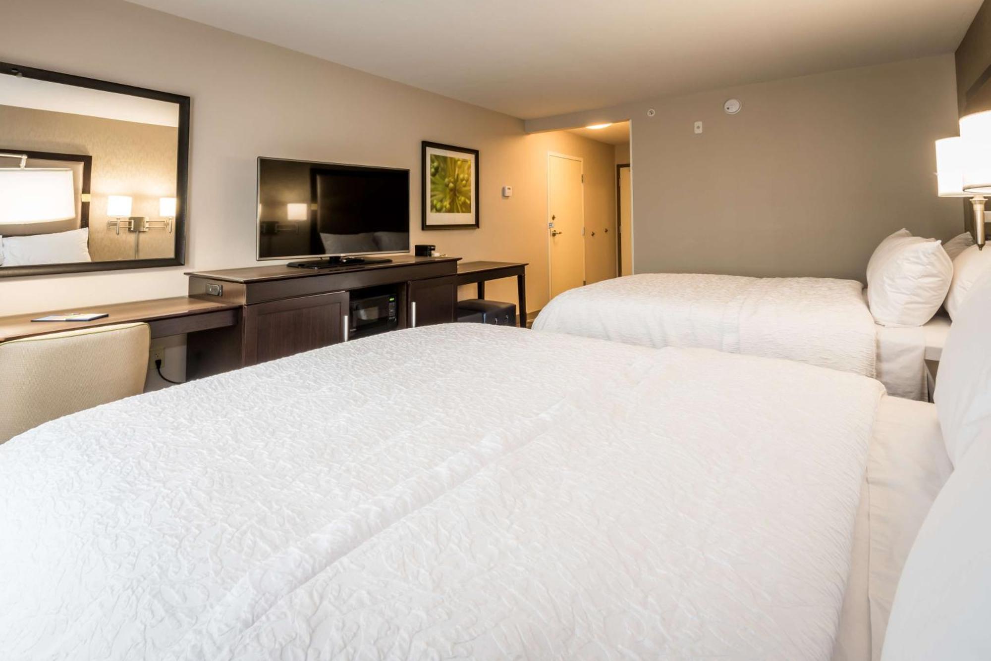 Hampton Inn & Suites By Hilton Hammond, In Екстериор снимка